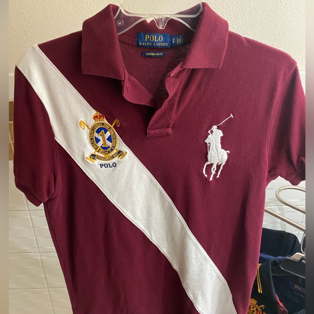 Ralph Lauren polo. SIZE - S